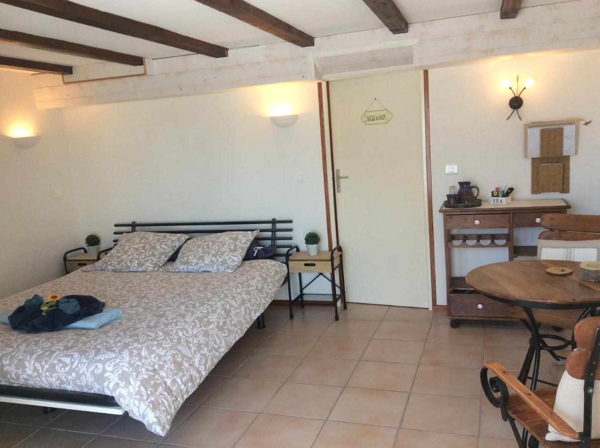Chambre D'Hotes Grange De La Bastide Laveissiere Bagian luar foto