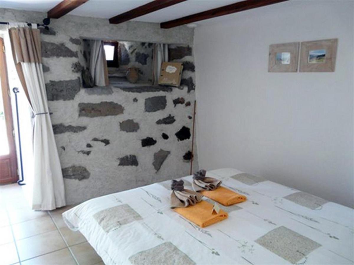 Chambre D'Hotes Grange De La Bastide Laveissiere Bagian luar foto